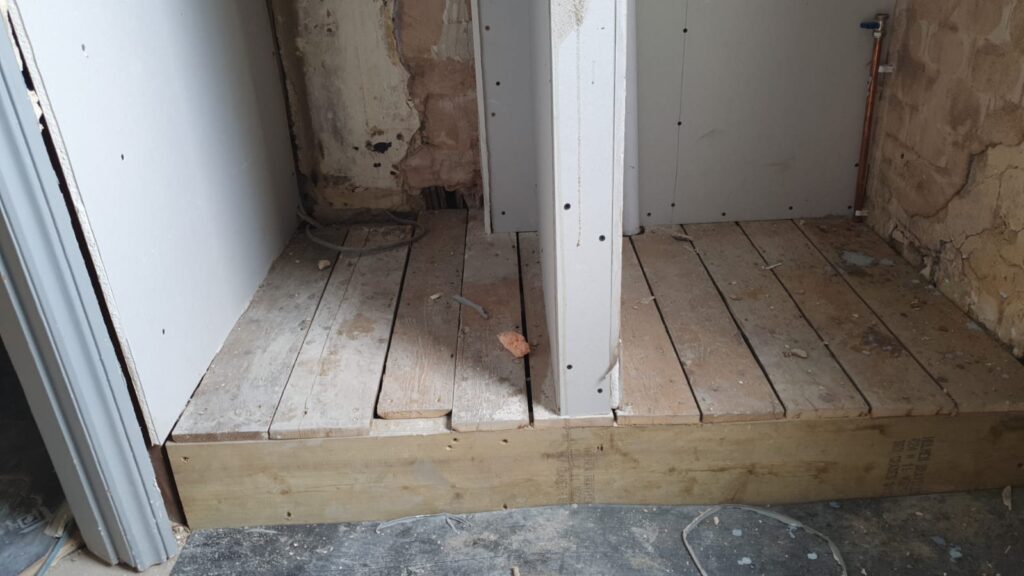 Red oak decking Removing walls and remodeling the house