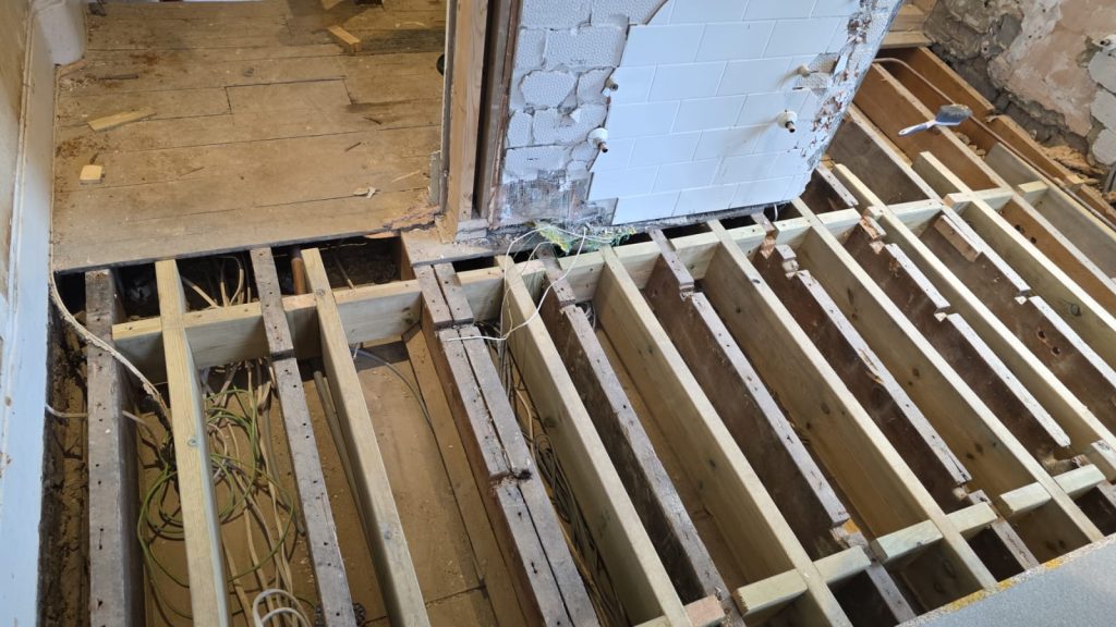 Full refurbishment in Warwick Road Ealing